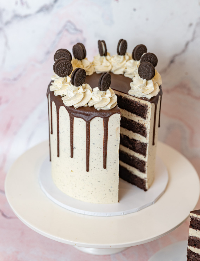 Cookies & Cream Cake